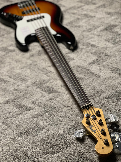 กีต้าร์ Fender Japan Hybrid II Jazz Bass V พร้อม RW FB สี Sunburst 3 สี