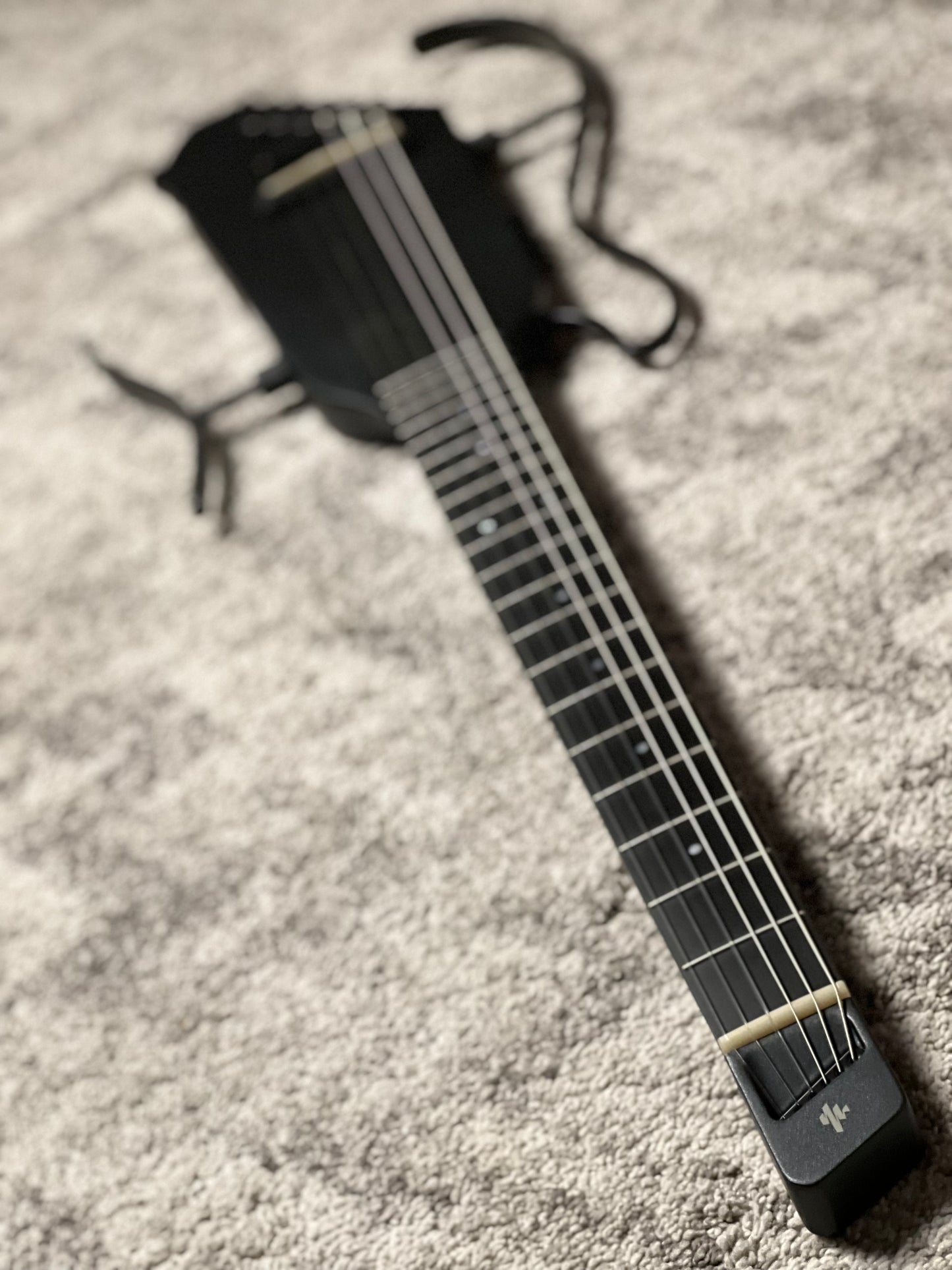 Donner Hush-C Nylon In black