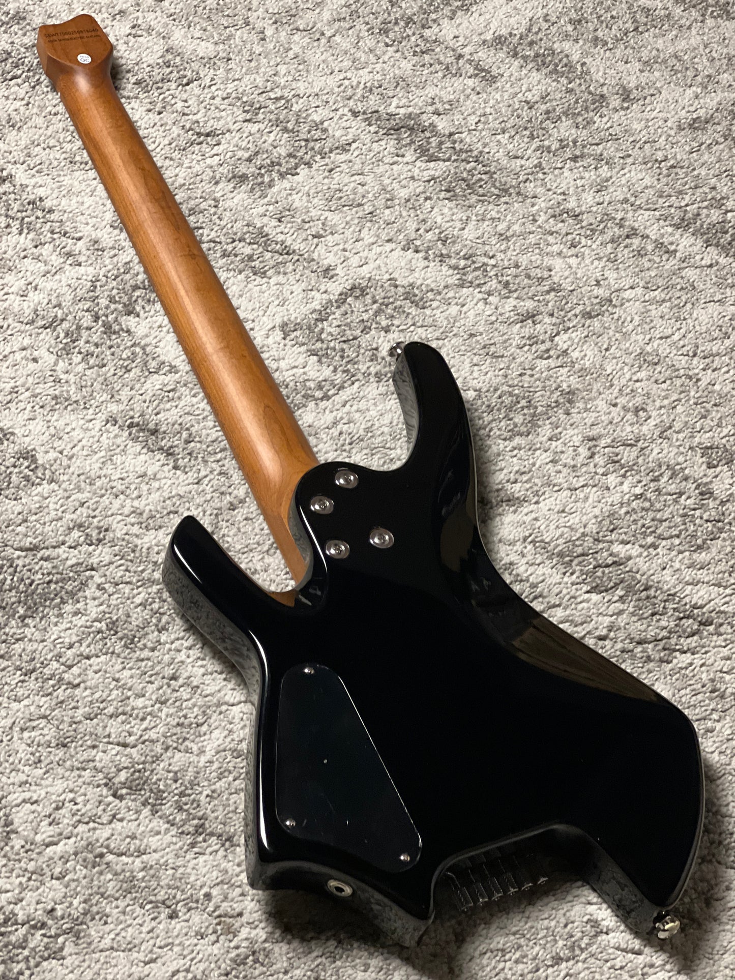 SQOE SEWT700 HSS Headless in Black warrior