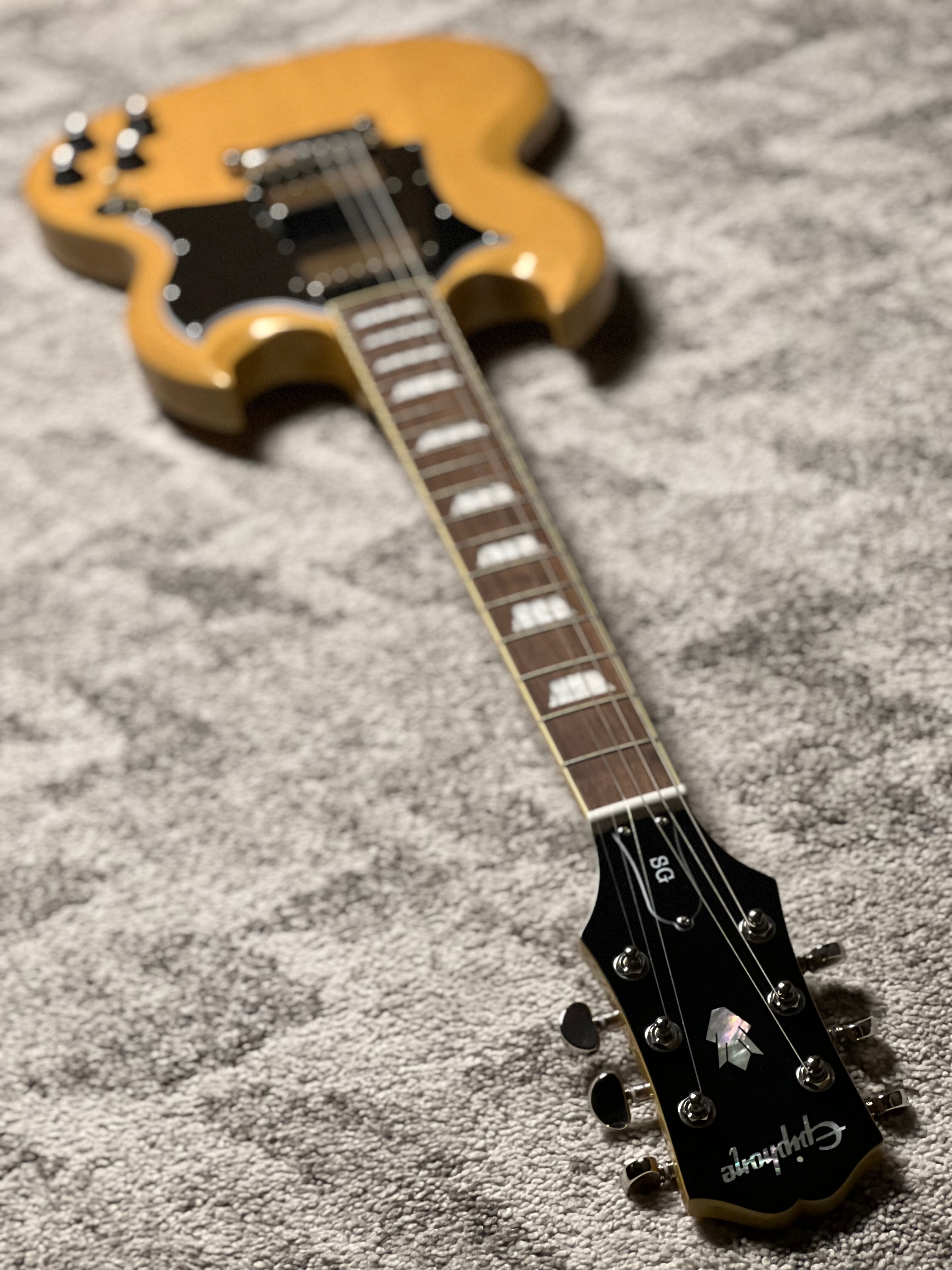Epiphone SG Standard in TV Yellow w/Gigbag – nafiriguitar.com