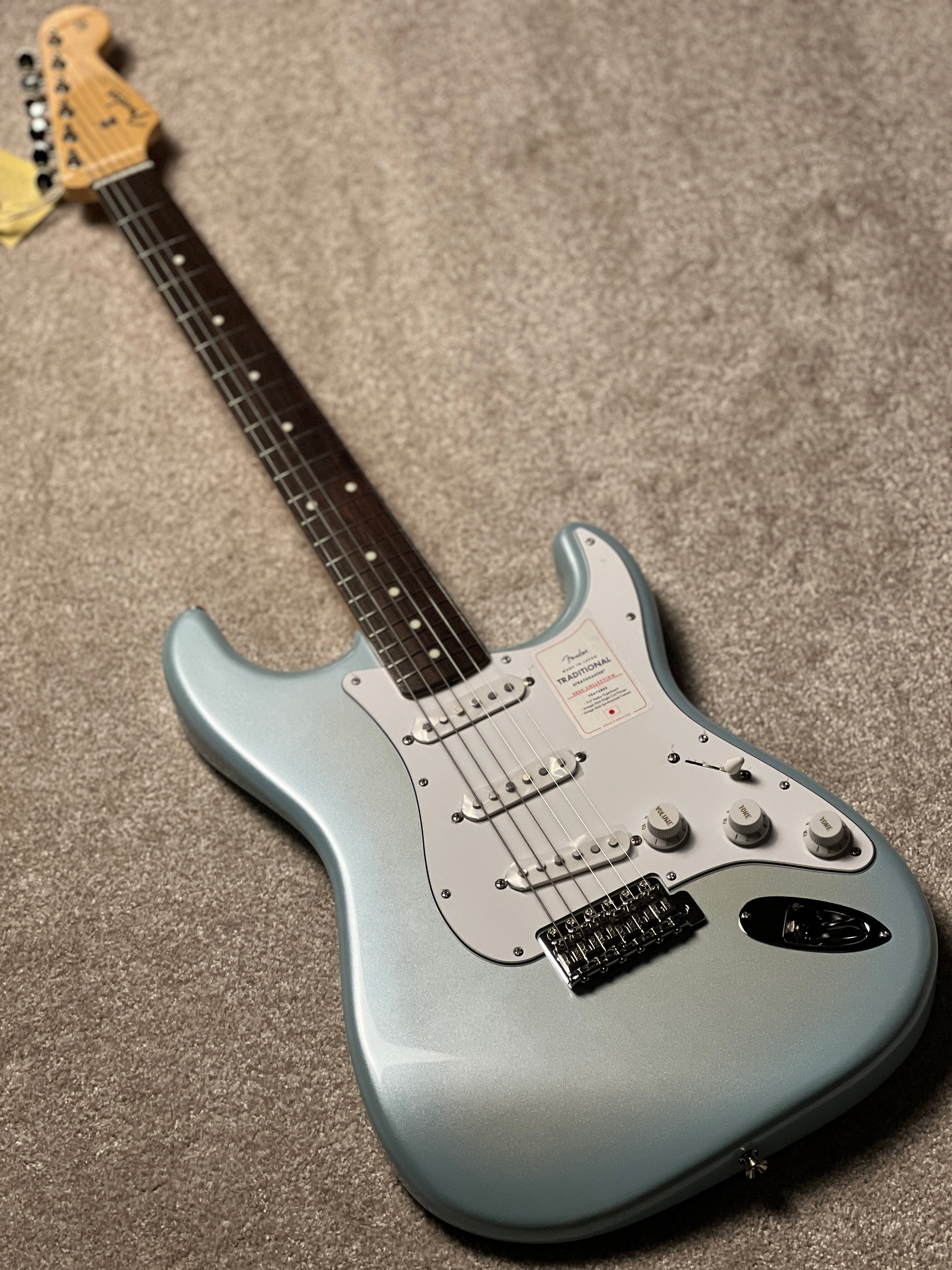 ギター Fender Made in Japan Traditional 2025 Fender Made in Japan Traditional 2025 60s Jaguar Competition