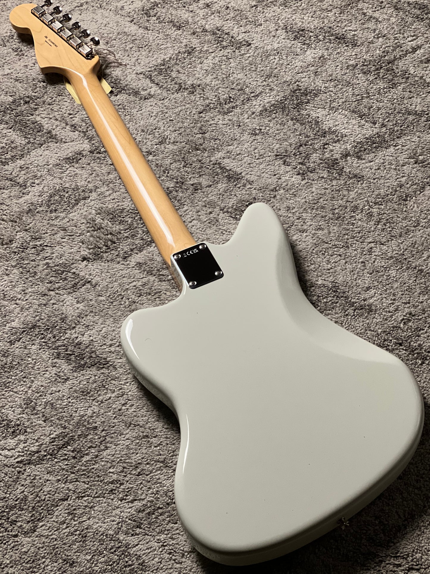 Fender Japan Traditional 60s Jazzmaster with RW FB in Olympic White JD26001565