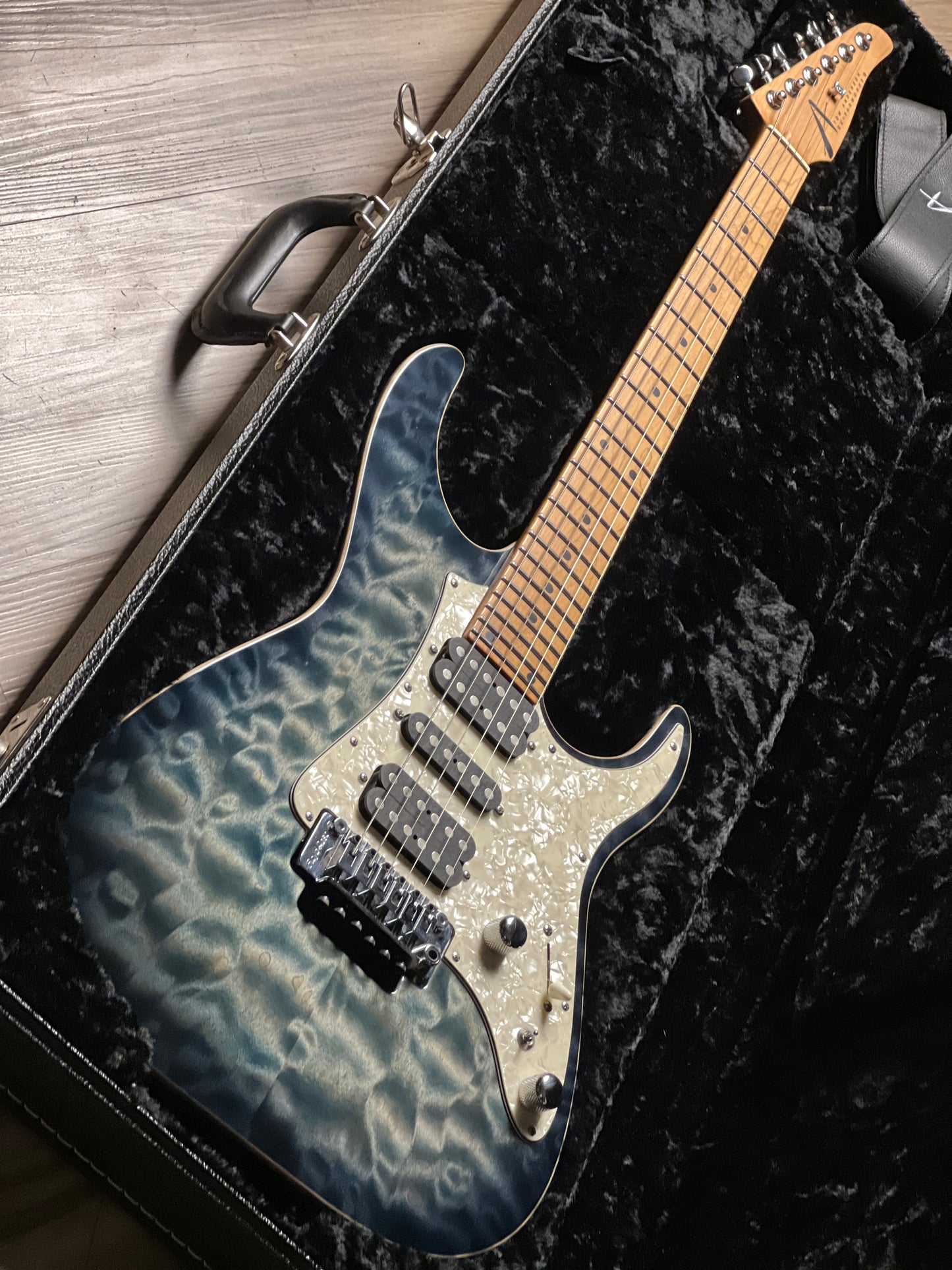 Tom Anderson Guardian Angel Arctic Blue Burst with Binding 03-06-18A