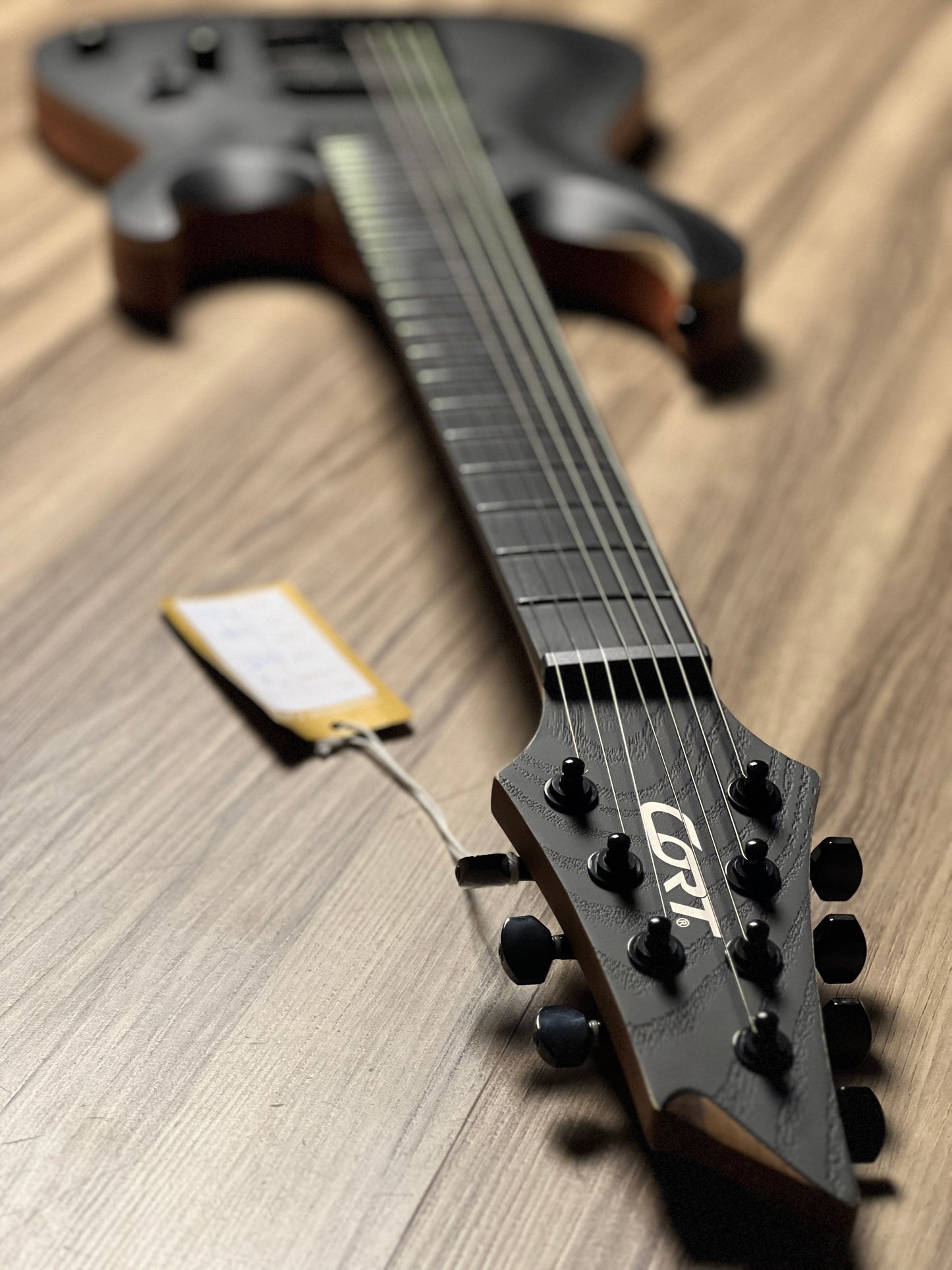 Cort KX 707 Evertune OPBK in Open Pore Black