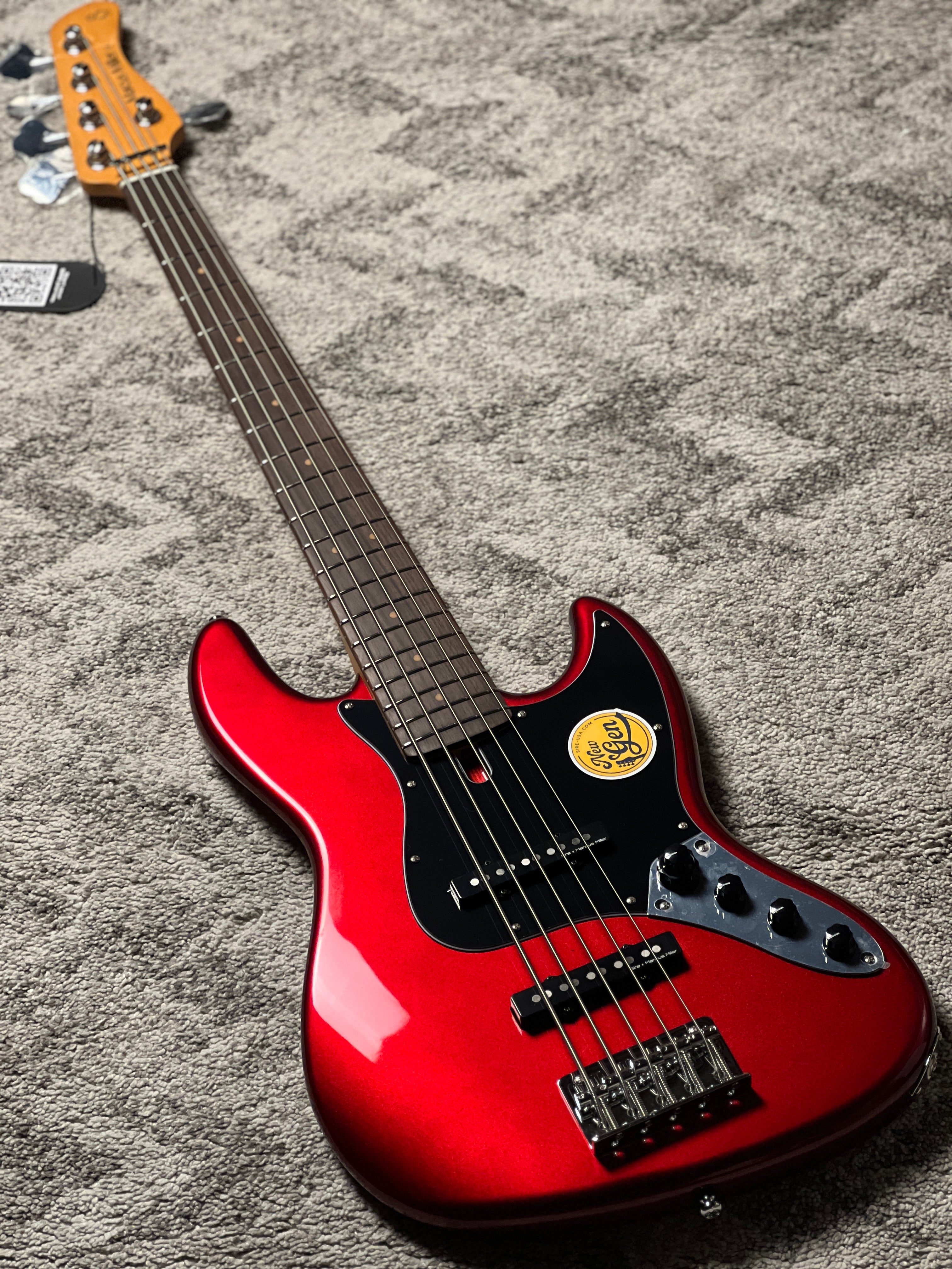 Red Belli Guitars カスタム5弦ベース Sire Marcus Miller V3-5 New Gen Electric Bass Guitar in Candy