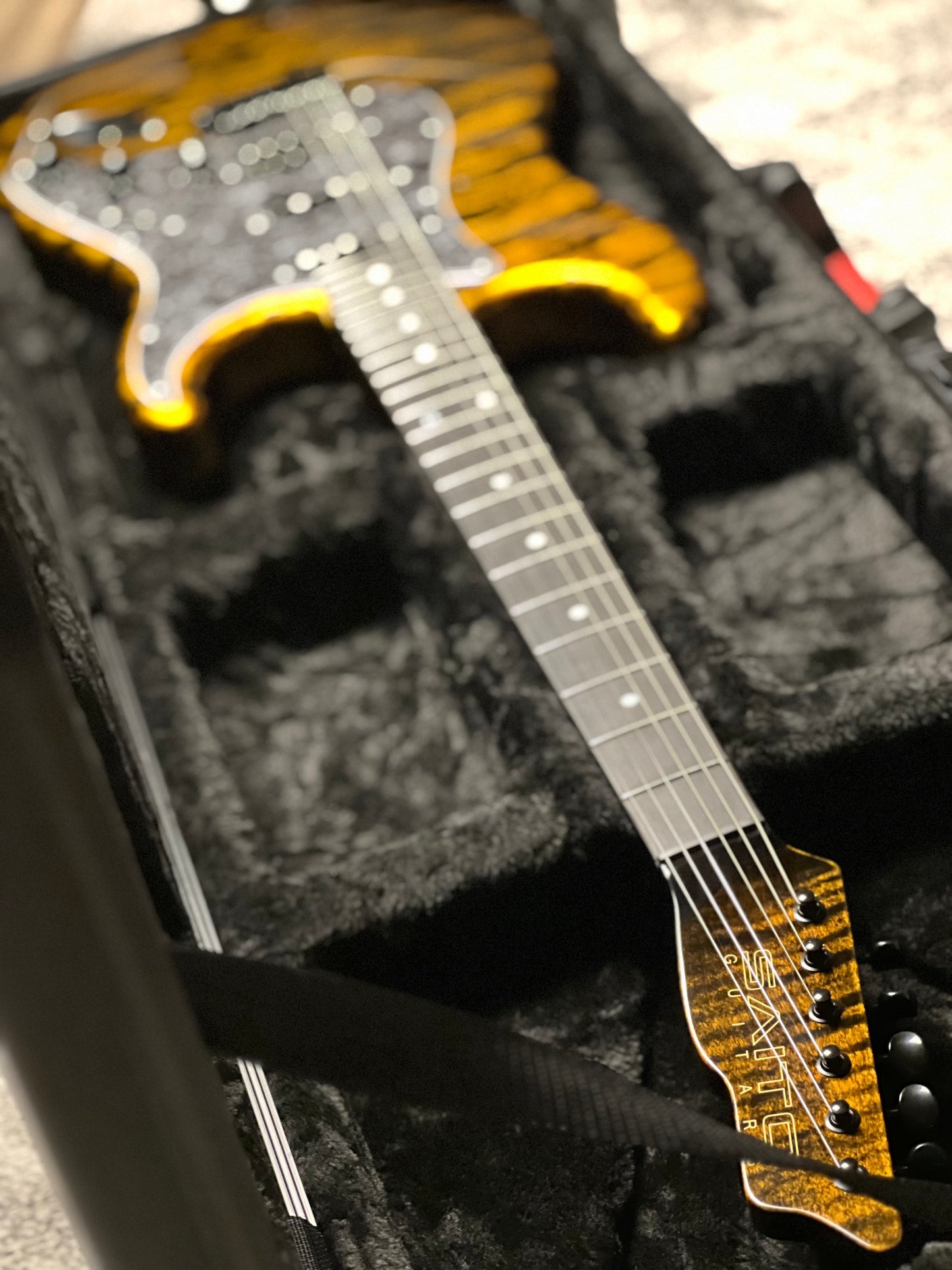 Saito S-622CS BEYOND SSH in Kin Oni with Hardshell Case 253391