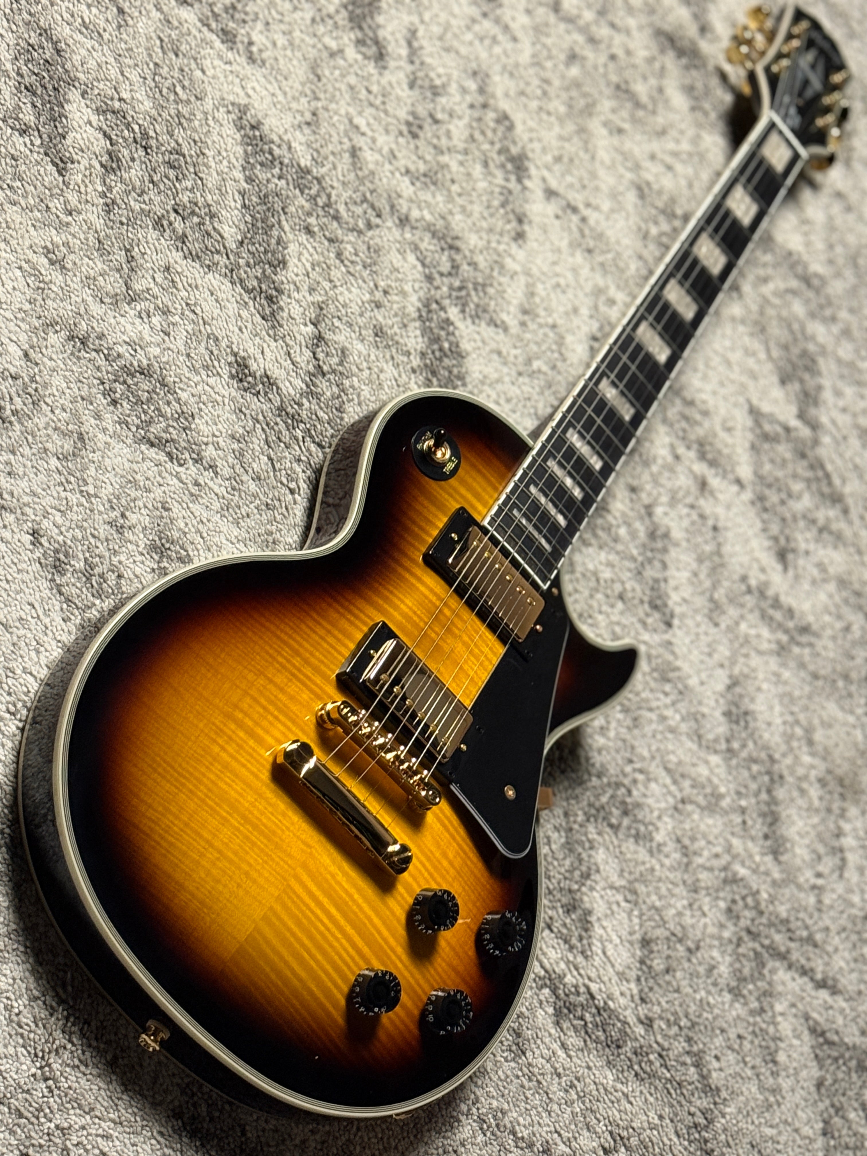 Epiphone Les Paul Custom Figured in Triburst – nafiriguitar.com