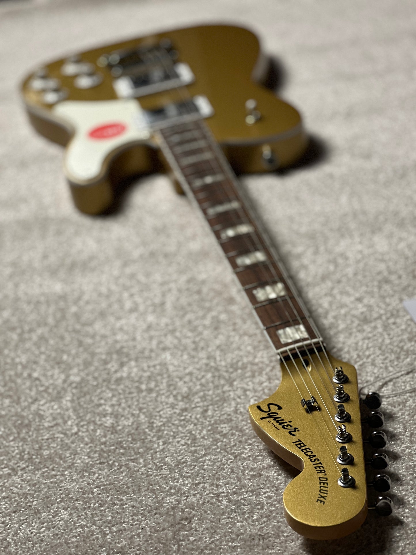 Squier Ltd Paranormal Troublemaker Telecaster Deluxe with Laurel FB in Aztec Gold