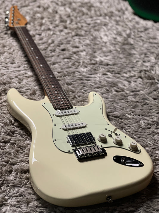 SQOE SEST700 HSS Roasted Maple Series in Vintage White