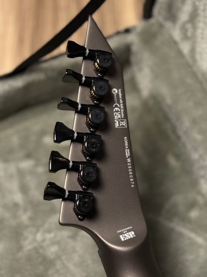 ESP LTD Mick Thomson MT-1 Signature in Obsidian Metallic