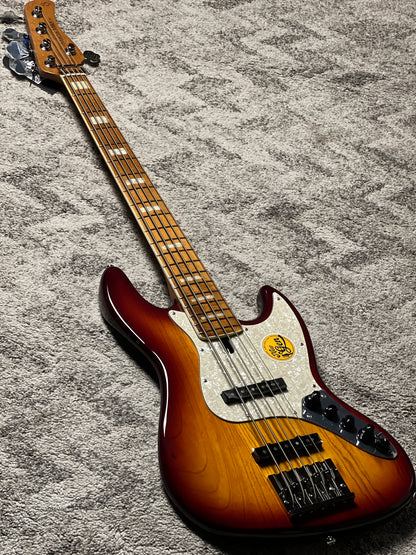 Sire Marcus Miller V8 5-string Swamp Ash Bass Guitar in Tobacco Sunburst