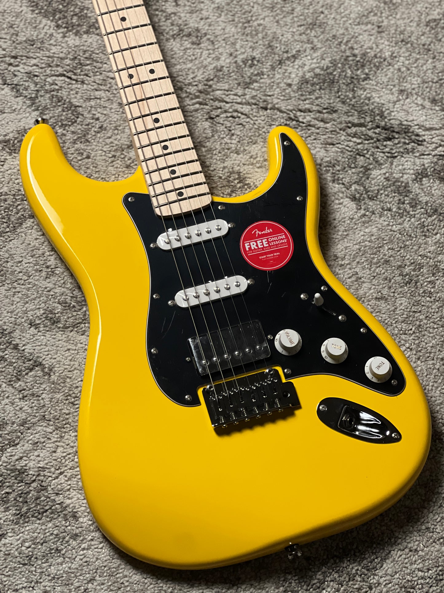Squier FSR Affinity Series Stratocaster HSS with Maple FB in Graffiti Yellow