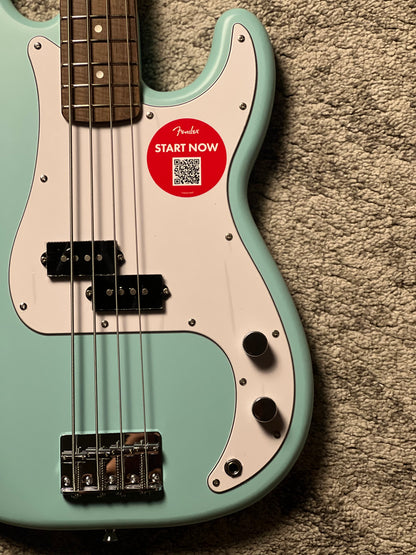 Squier Debut Series Precision Bass Guitar with Laurel FB in Daphne Blue