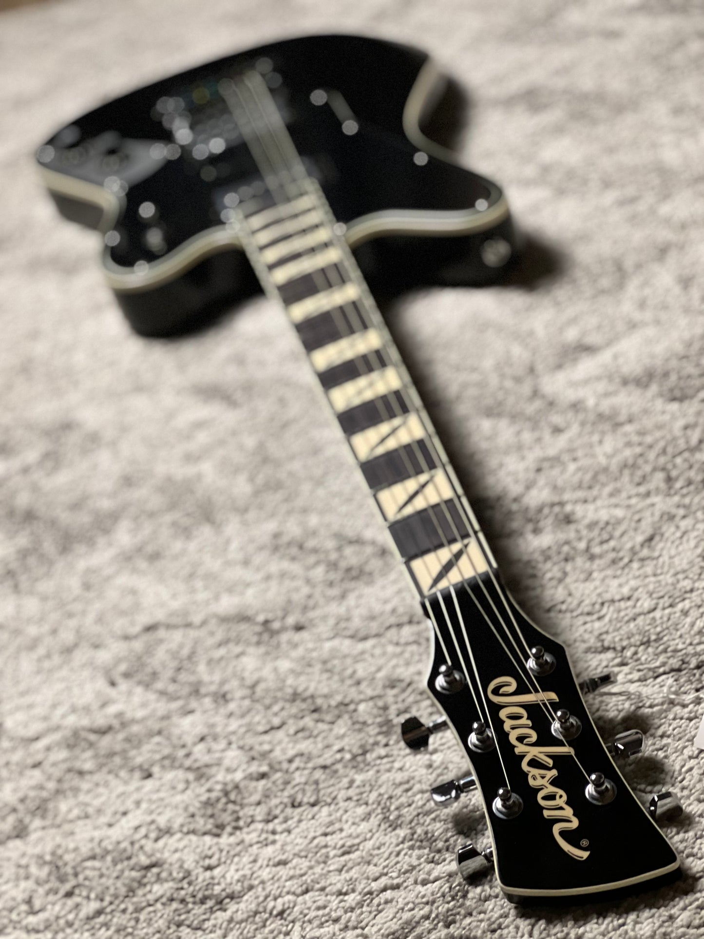 Jackson Pro Series Lee Malia Signature LM-1987 in Black