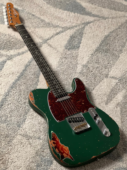 Dhatarattha Performance DTL in Sherwood Green Over Sunburst with RW FB and Nitrocellulose Lacquer