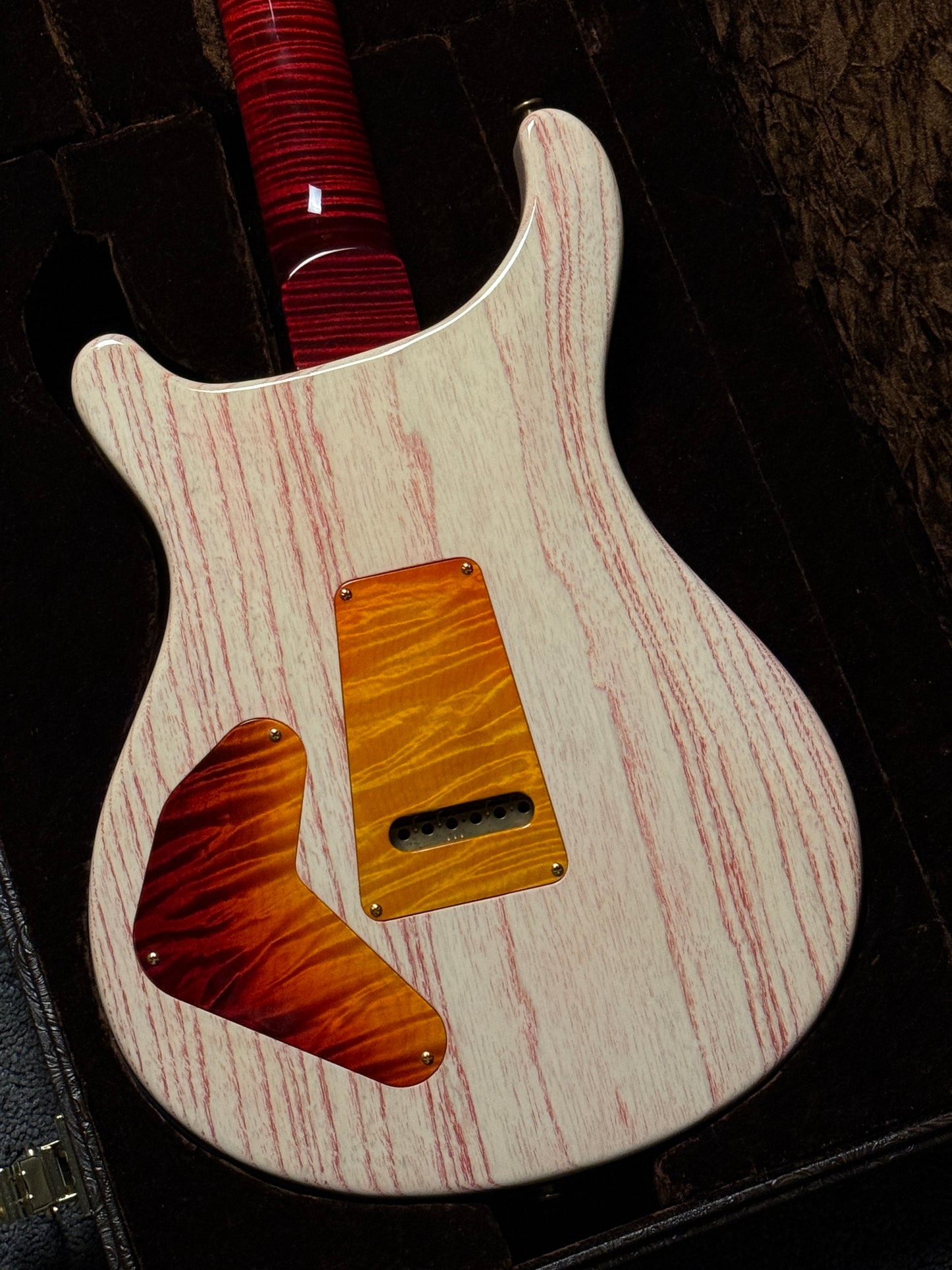 PRS Private Stock Modern Eagle V Piezo in Dragon's Breath Glow 327530