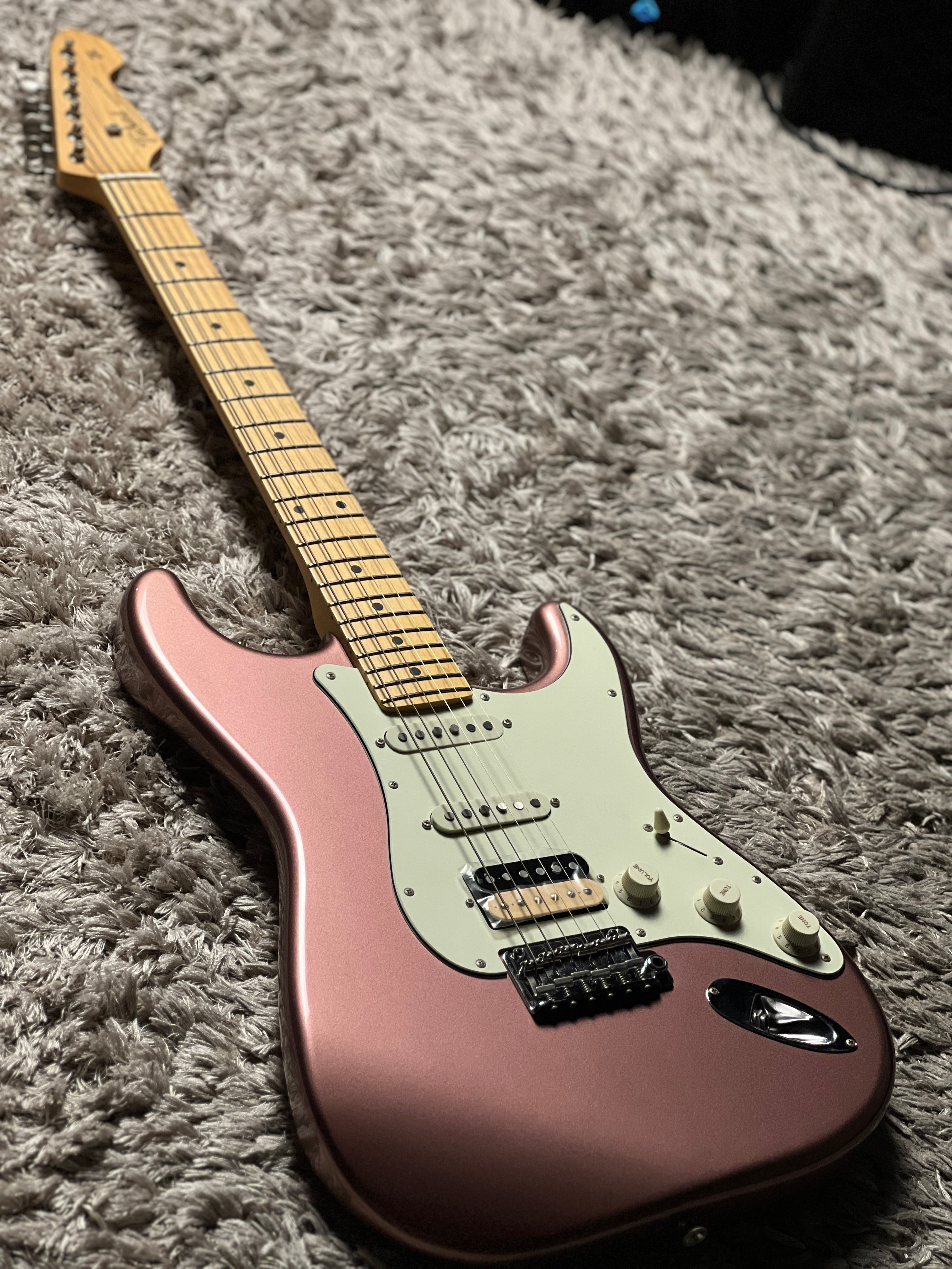 Tokai – nafiriguitar.com