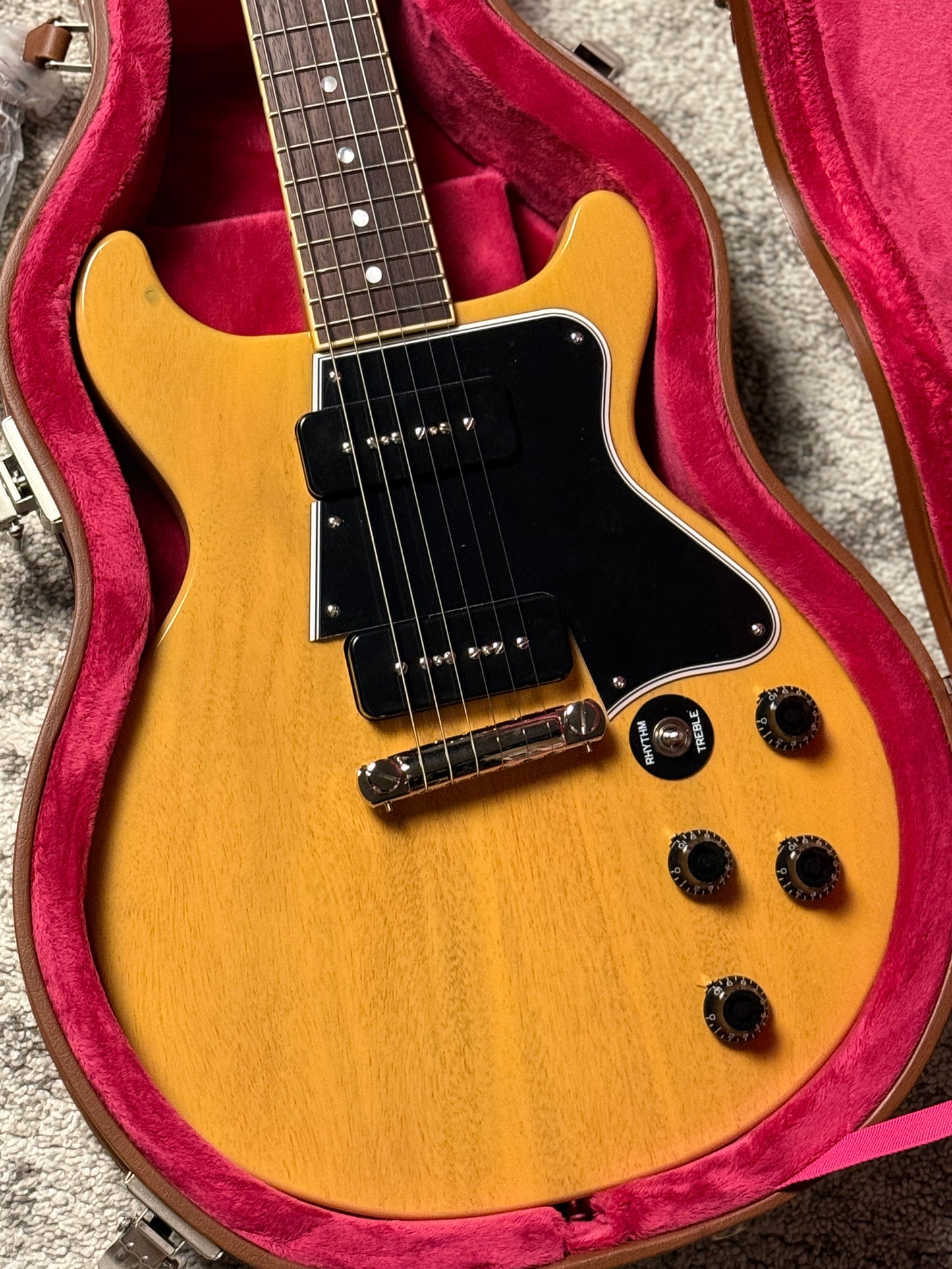 Epiphone 1960 Les Paul Special Double Cut Reissue in TV Yellow with Case 25041523519