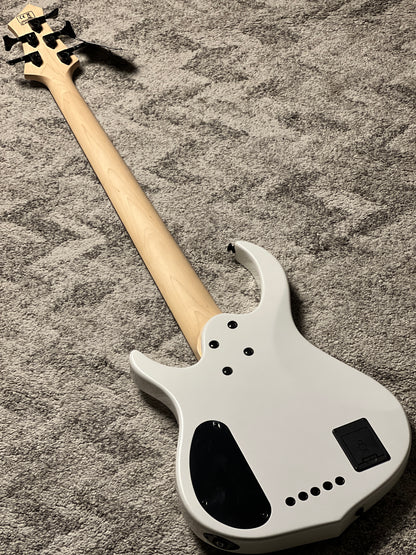 Sire Marcus Miller M2 5 String 2nd Gen Electric Bass in White Pearl