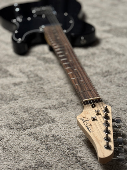 SLX Raven Classic Essentials 22 with Rosewood FB in in Black