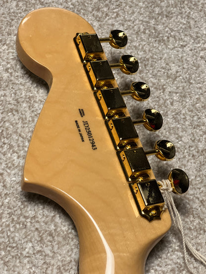 Fender Japan Traditional 2025 Collection 60s Jaguar with RW FB in White Pearl JD25012943