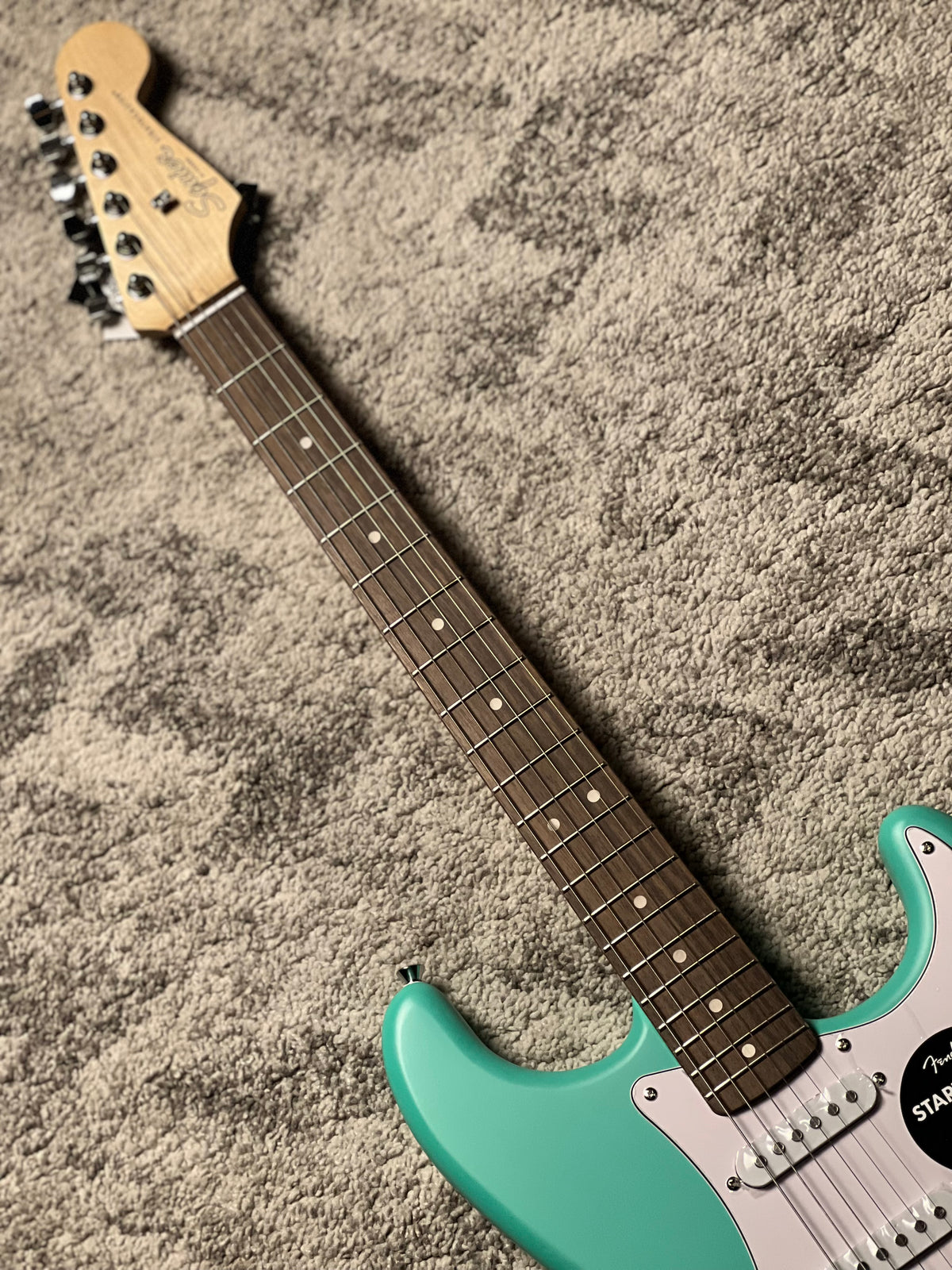Squier Debut Series Stratocaster with Laurel FB in Sea Foam Green