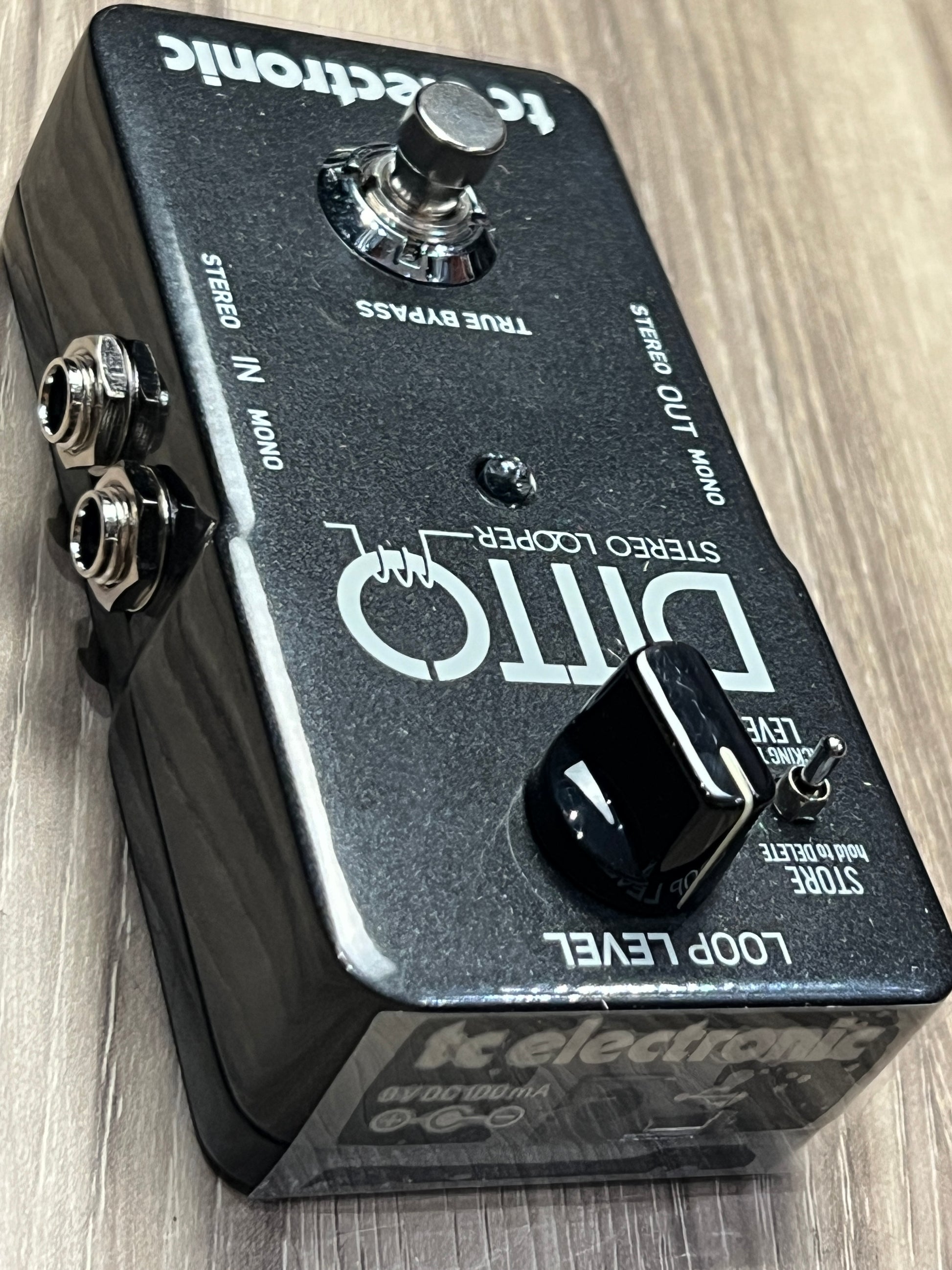 tc electronic looper pedal TC Electronic Ditto Stereo Looper – nafiriguitar.com