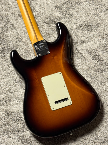 Fender American Professional II Stratocaster with RW FB in Anniversary 2-Tone Sunburst US23082351