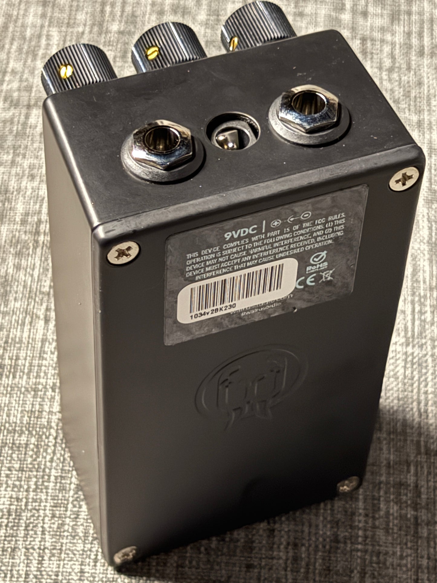 Walrus Audio Voyager Preamp & Overdrive MKII Guitar Effects Pedal in Black