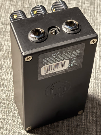 Walrus Audio Voyager Preamp & Overdrive MKII Guitar Effects Pedal in Black