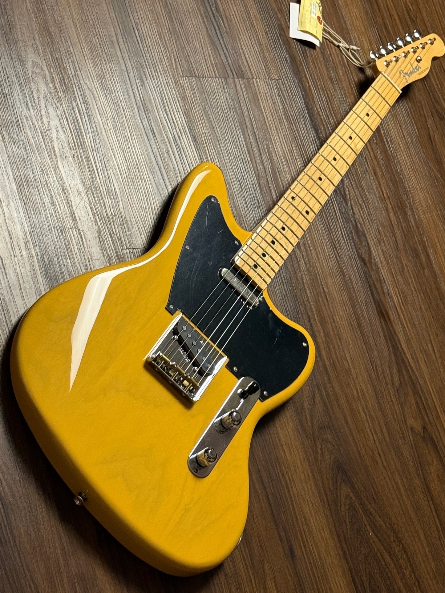 Fender Japan Offset Telecaster with Maple FB in Butterscotch Blonde JD21008160