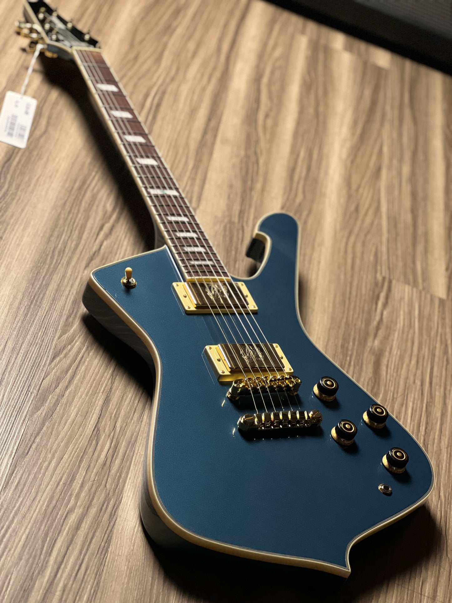 Ibanez Iceman IC420-ABM with IC Bag in Antique Blue Metallic