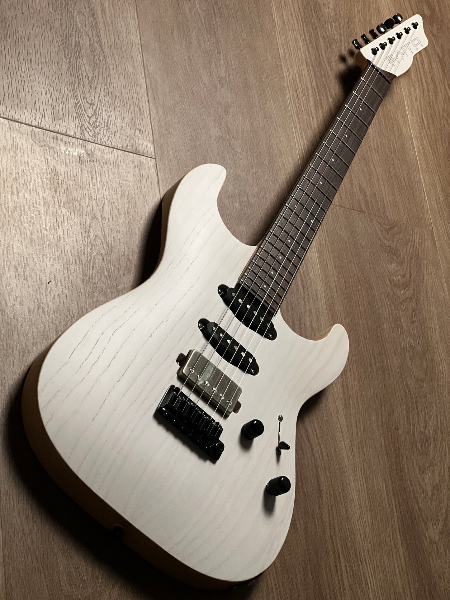 Saito S-622 SSH with Rosewood in Trans White 242853