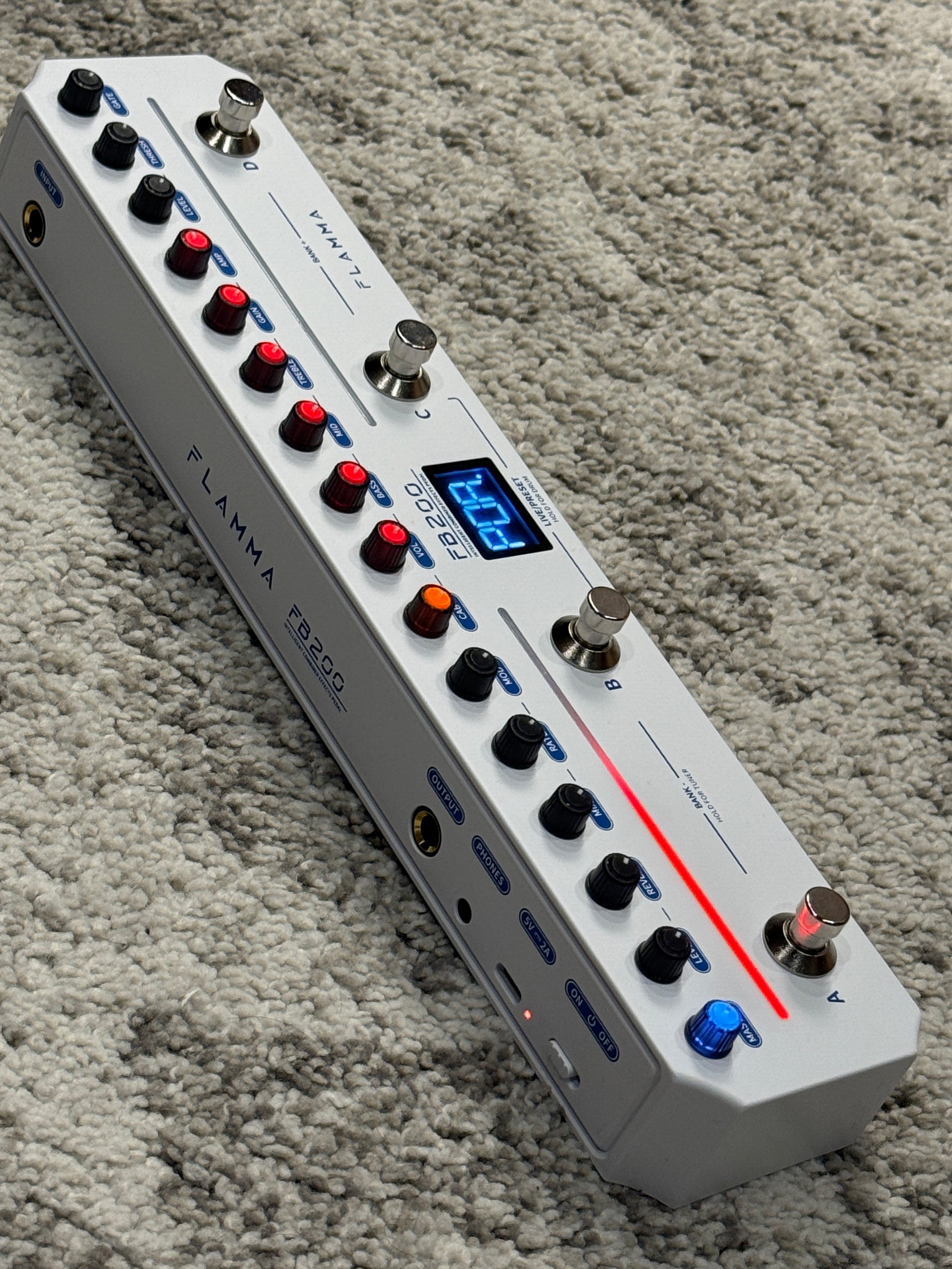 bass multi pedal Flamma FB200 Intelligent Bass Multi Effects Pedal – nafiriguitar.com