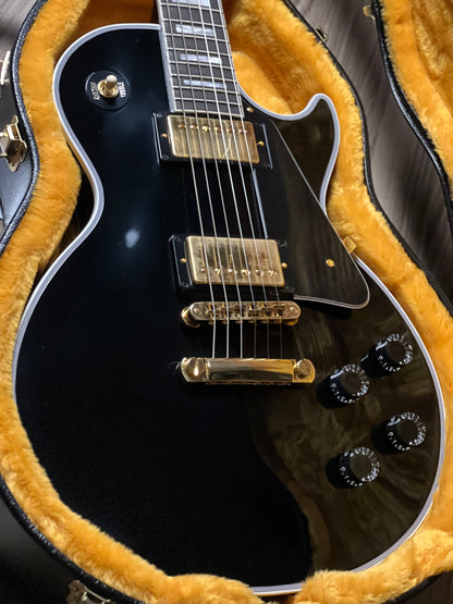 Gibson Les Paul Custom w/Ebony Fingerboard Gloss in Ebony w/Case CS 403244