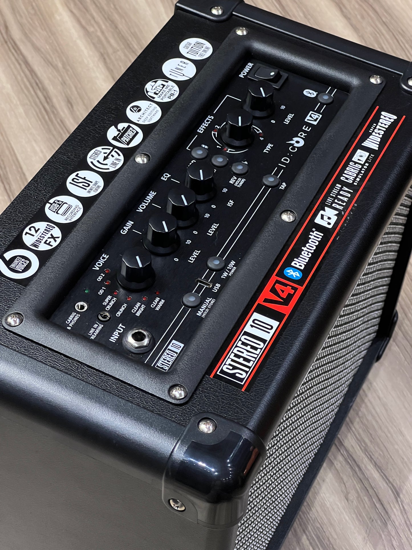 Blackstar ID Core Stereo 10 V4 in Black w/Bluetooth