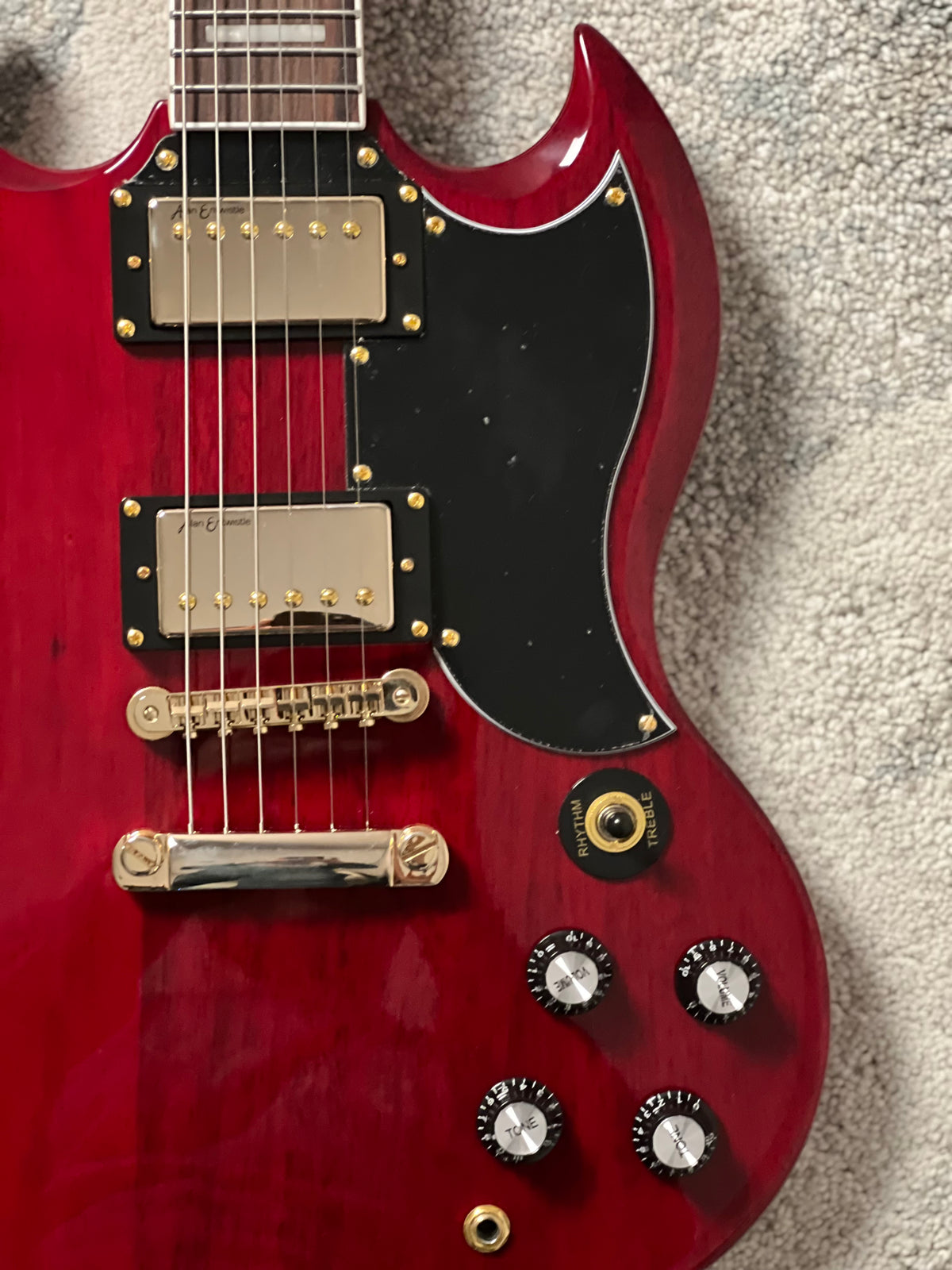 Soloking SG60 MKII in Transparent Red Cherry with Gold Hardware (Altered Headstock)