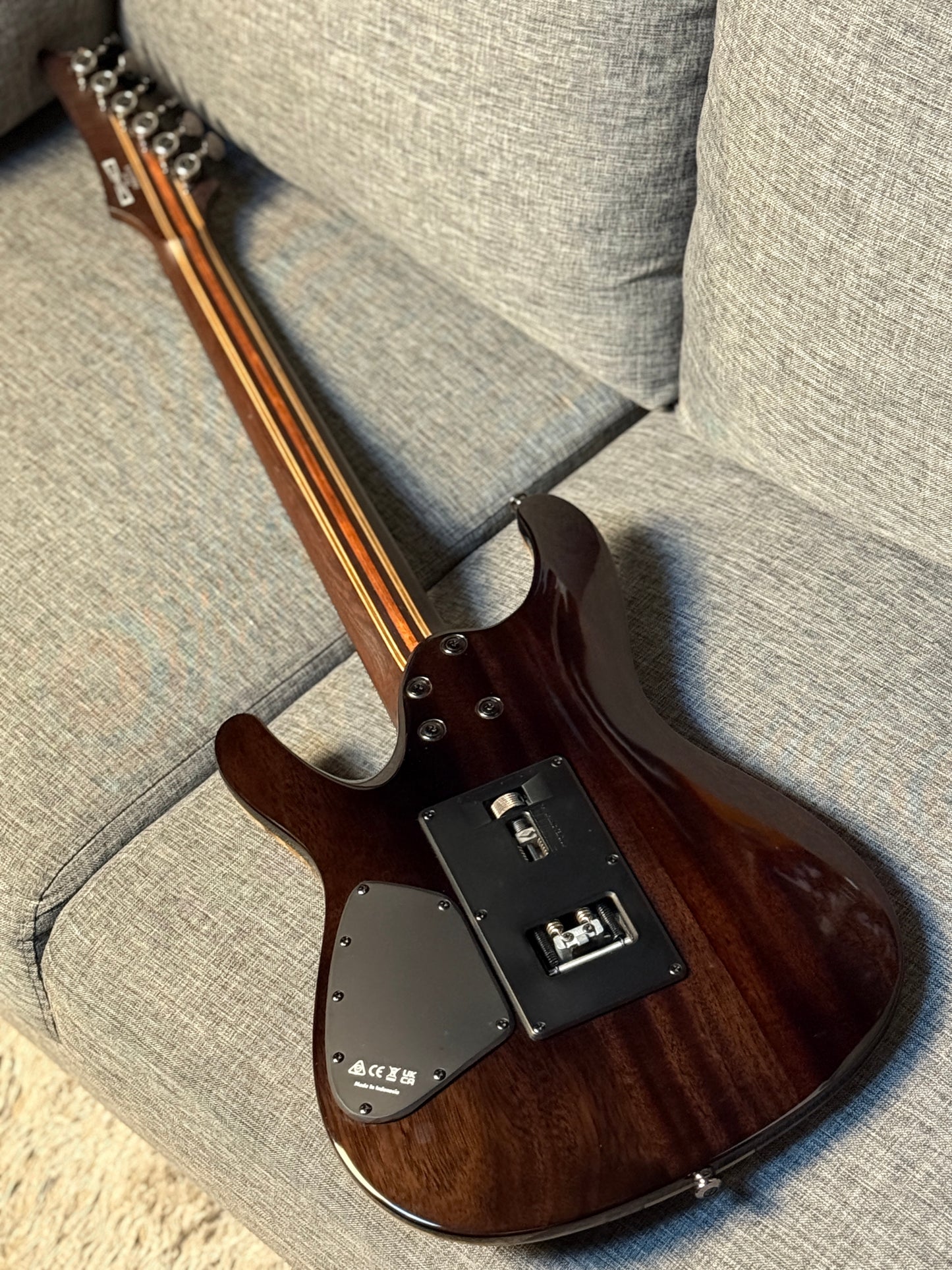 Ibanez Premium S1070PBZ in Charcoal Black Burst 250812461 (USED)