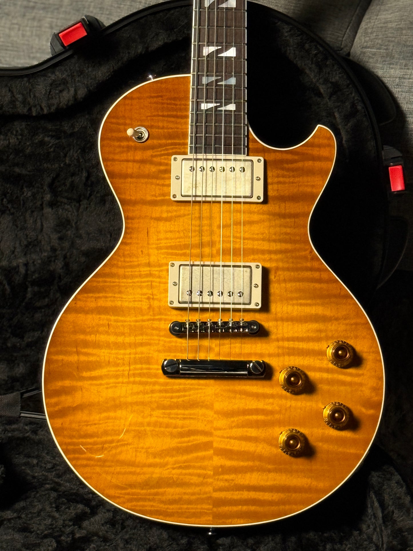 Saito 33BEYOND in Green Burst 25008