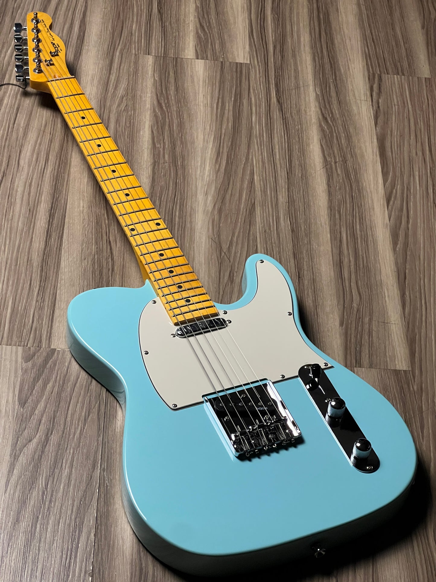 SQOE SETL250 with Maple FB in Sonic Blue