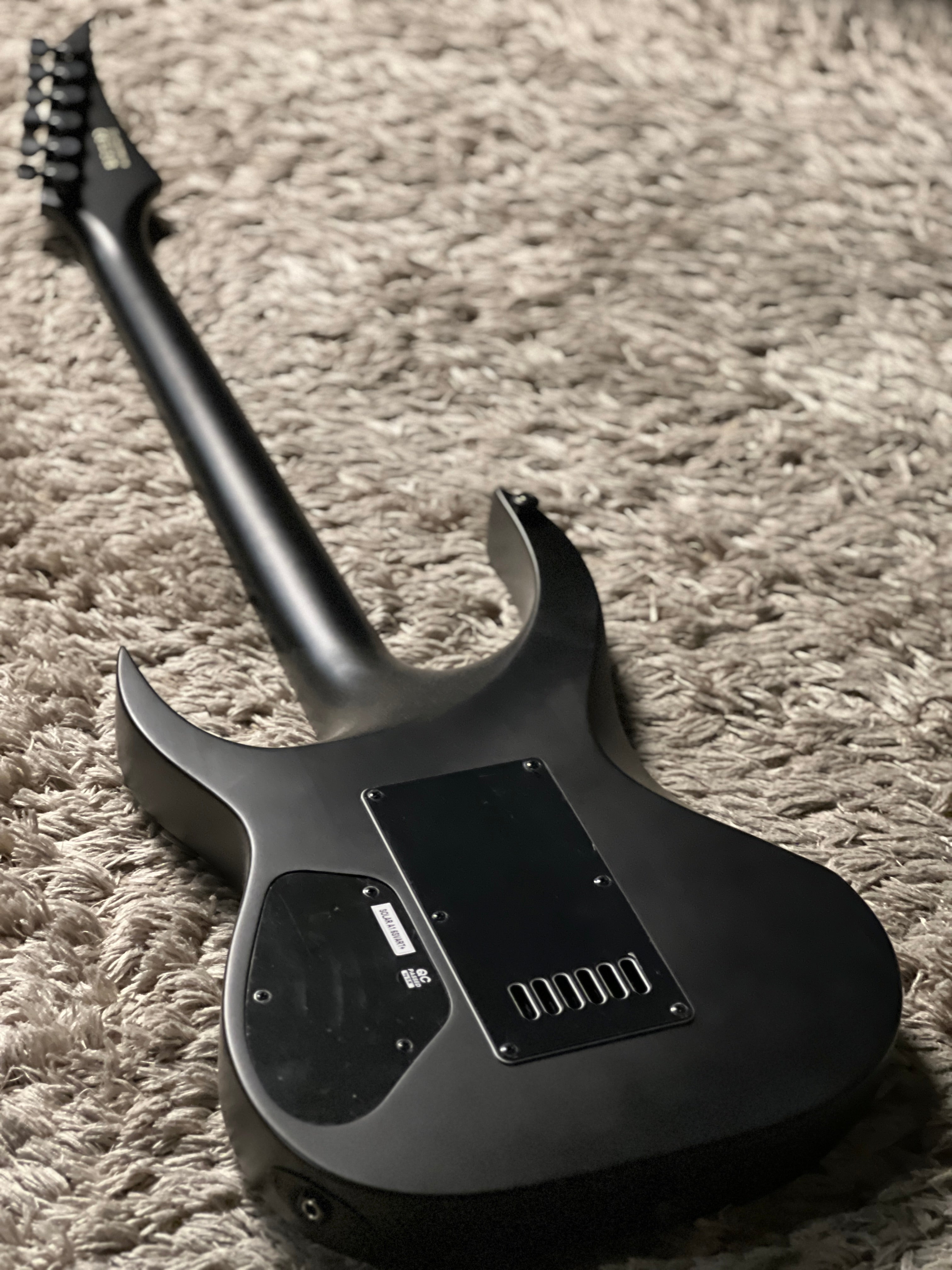 Solar A1.6Svart+ in Carbon Black Matte – nafiriguitar.com
