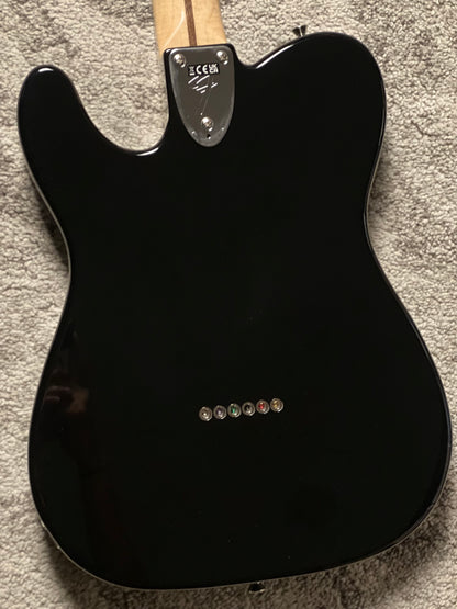 Fender Japan Traditional II 70s Telecaster Custom with Maple FB in Black JD26002622