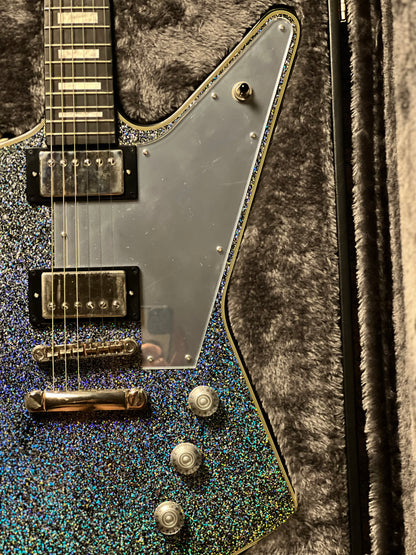 Epiphone Lzzy Hale Explorer Custom in Black Diamond Holographic Sparkle