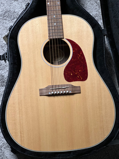 Gibson Acoustic J-45 Studio Walnut in Antique Natural 20393016