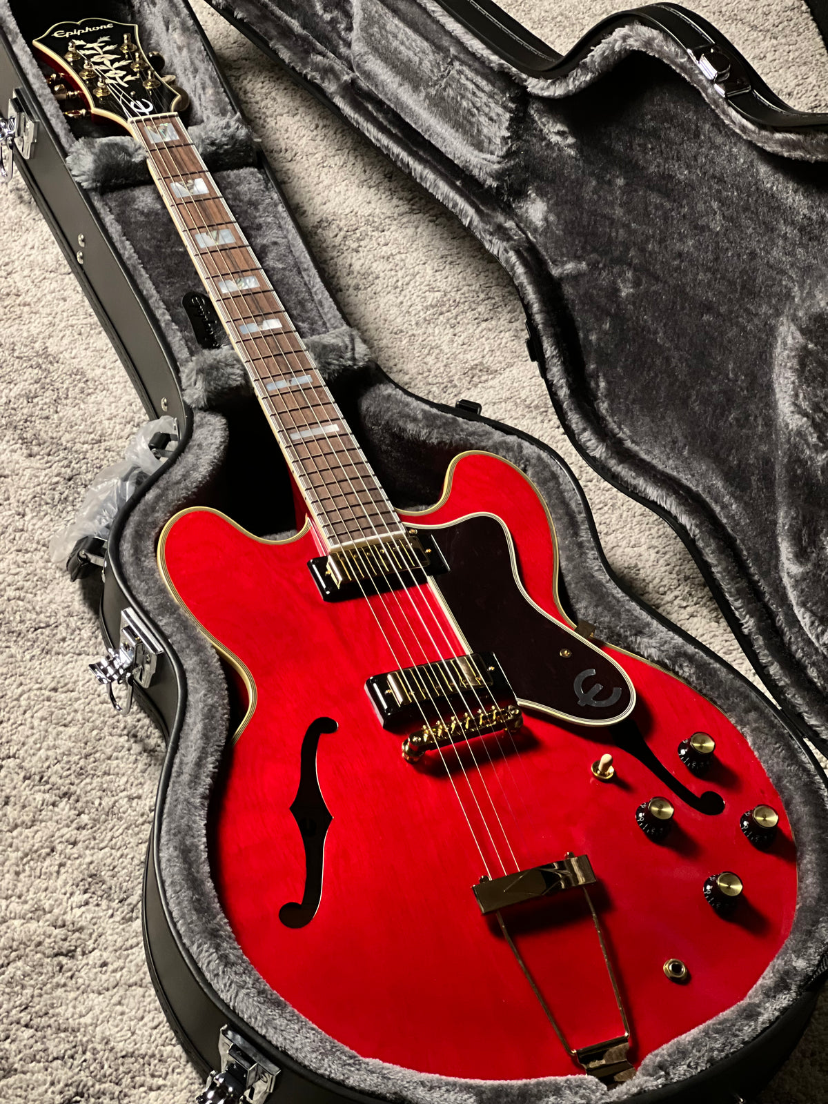 Epiphone Masterbilt Gem Archer Sheraton Electric Guitar in Cherry Red 26011512332