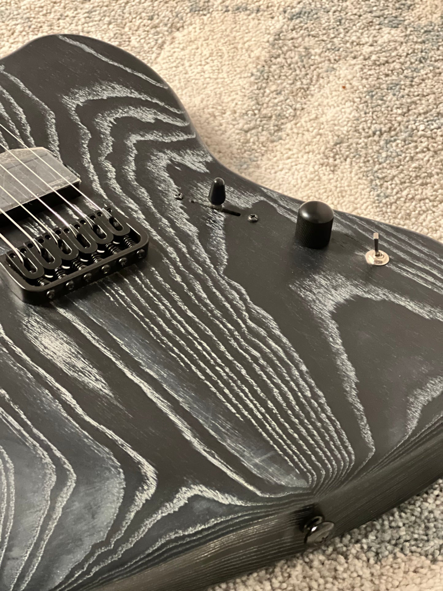 Soloking MJM-1 Custom HH with Fishman Fluence and Wenge Neck in Driftwood Black