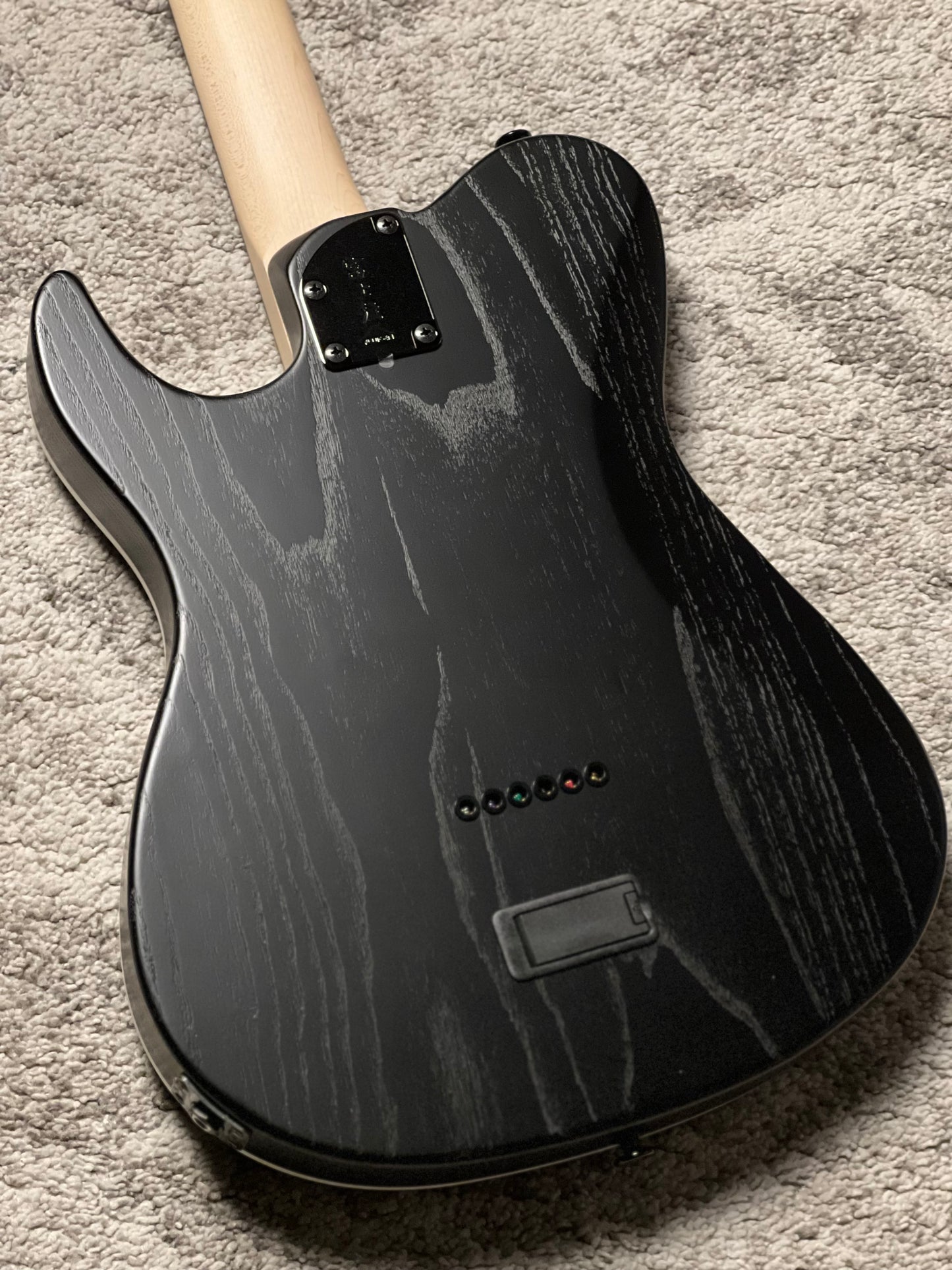 Fujigen FGN Iliad JIL3-ASH-DE664-R/OPB in Open Pore Black