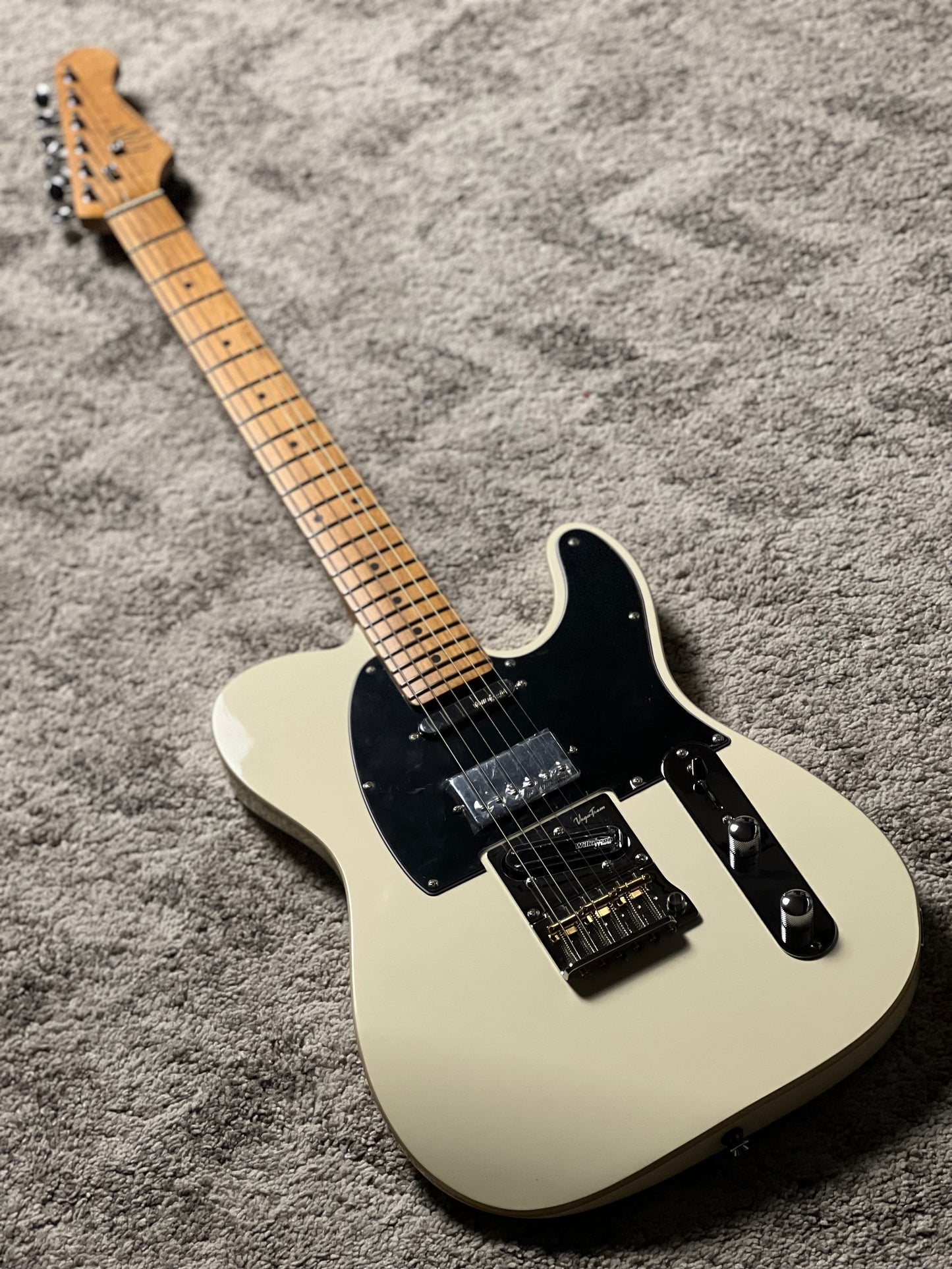 UW GuitarWorks Vintage Custom in Vintage White