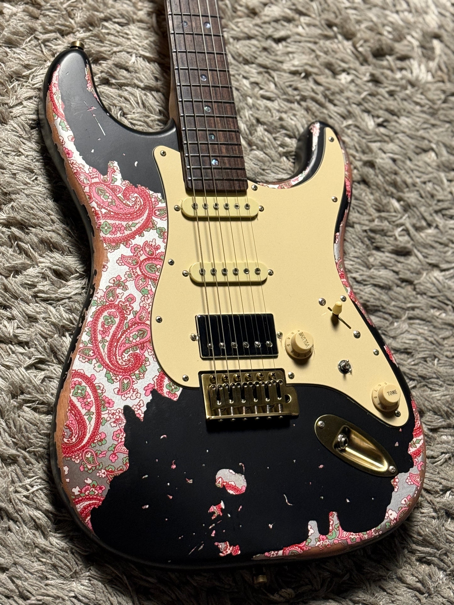 Dhatarattha Classic DST HSS in Black over Pink Paisley with Rosewood FB and Nitrocellulose Lacquer Relic