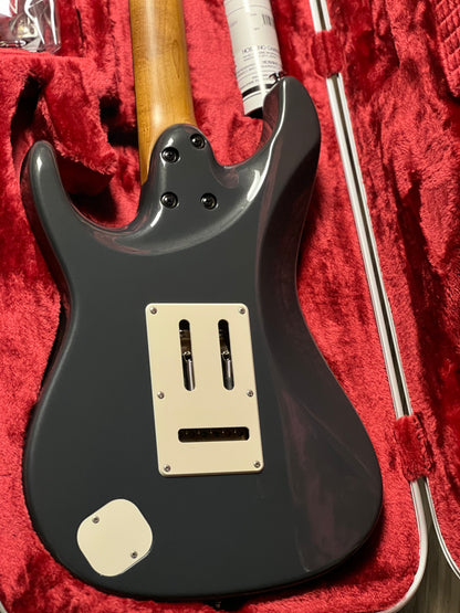 Ibanez Prestige AZ2204NW-GRM in Green Metallic w/Case F2412298